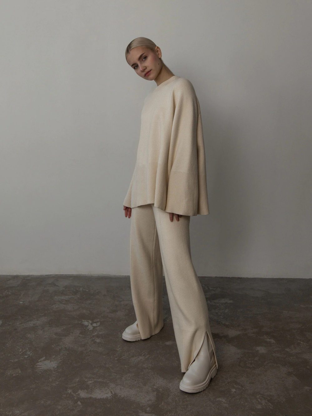 Iconic Chic Set - Image 2